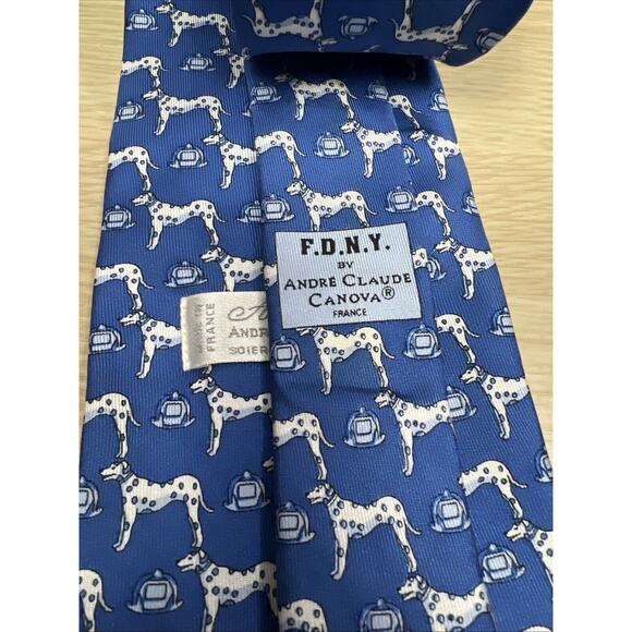 Andre Claude Canova FDNY Mens Neck Tie Blue Dog Design Made in France - Picture 4 of 6